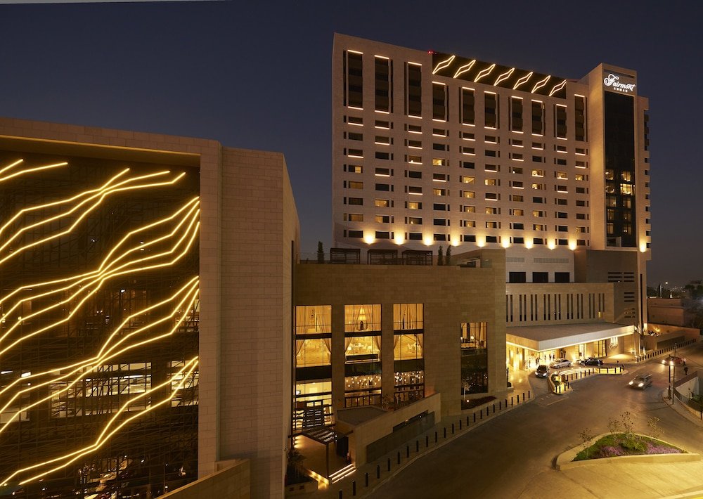 Book your Stay for a minimum 3 nights and pay for just 2!